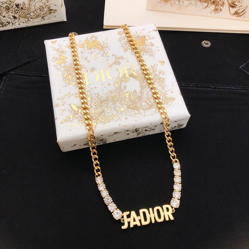 Dior Necklace 04yxs174